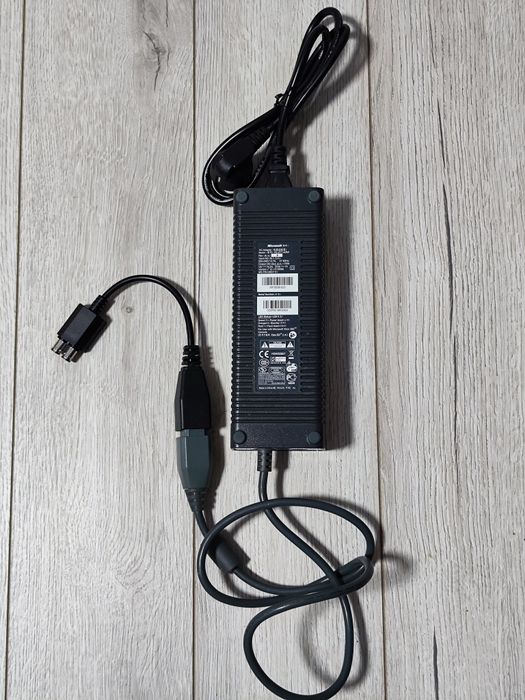 Alimentator original Microsoft Xbox 360 cu adaptor FAT-Slim – compatib