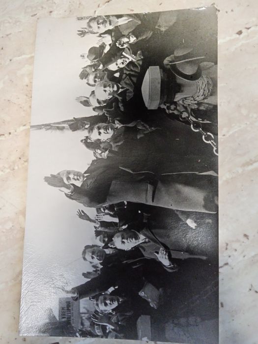 Vând fotografii vechi