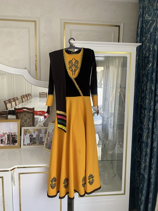 Национальные костюмы