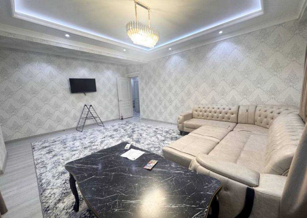 Сдаётся ШИКАРНАЯ квартира на Метро Максима Горького 292*