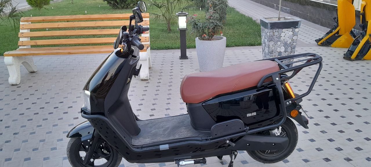Elektrmoto sotiladi