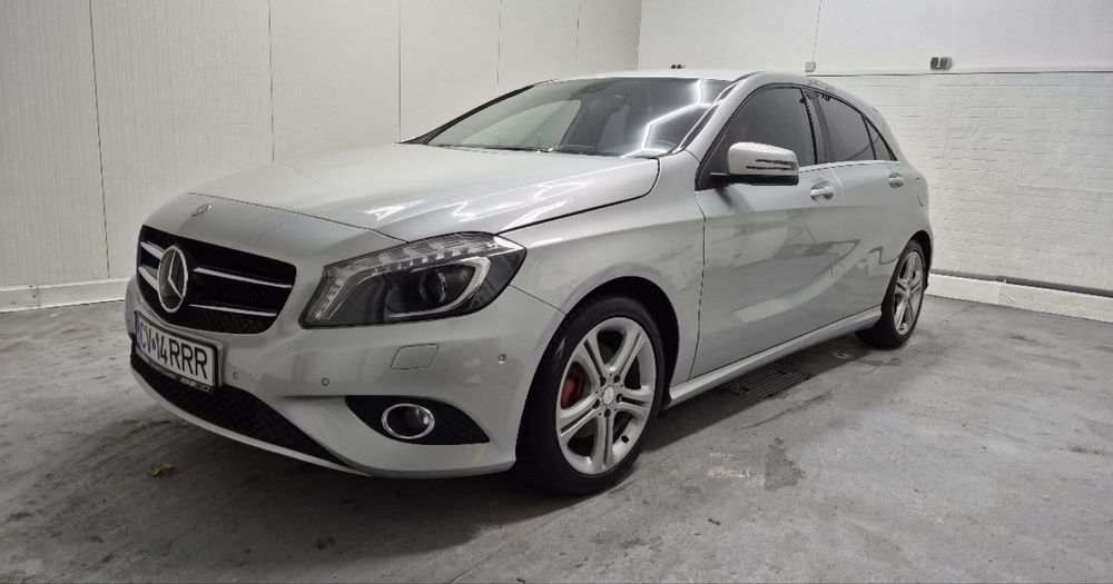 Mercedes Benz A180 1.6 Turbo Benzina