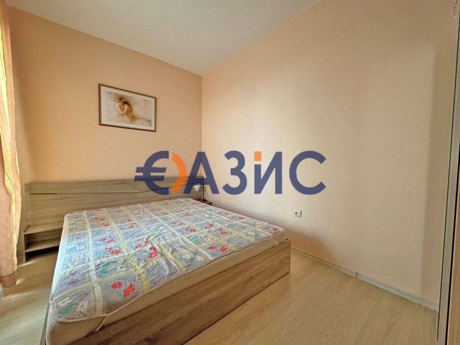 Продава се Двустаен апартамент в к.к. Слънчев бряг - 54 кв.м за 1038 €/кв.м - Снимка #4