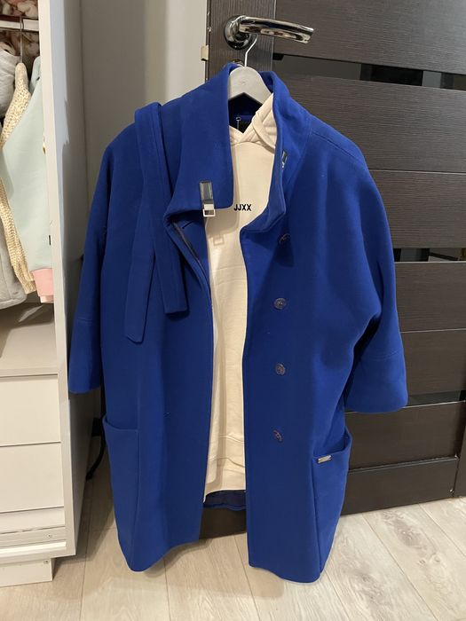 Женское пальто осеннее/демисезонное