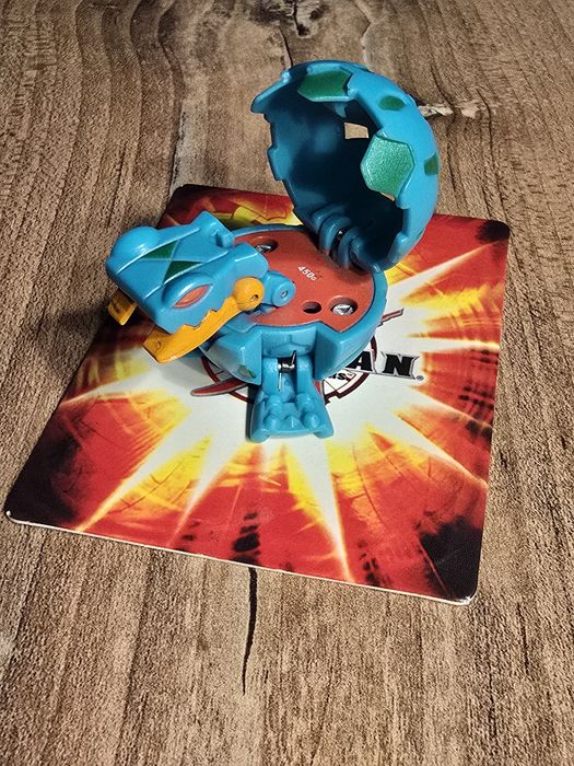 Bakugan Original Ventus Juggernoid