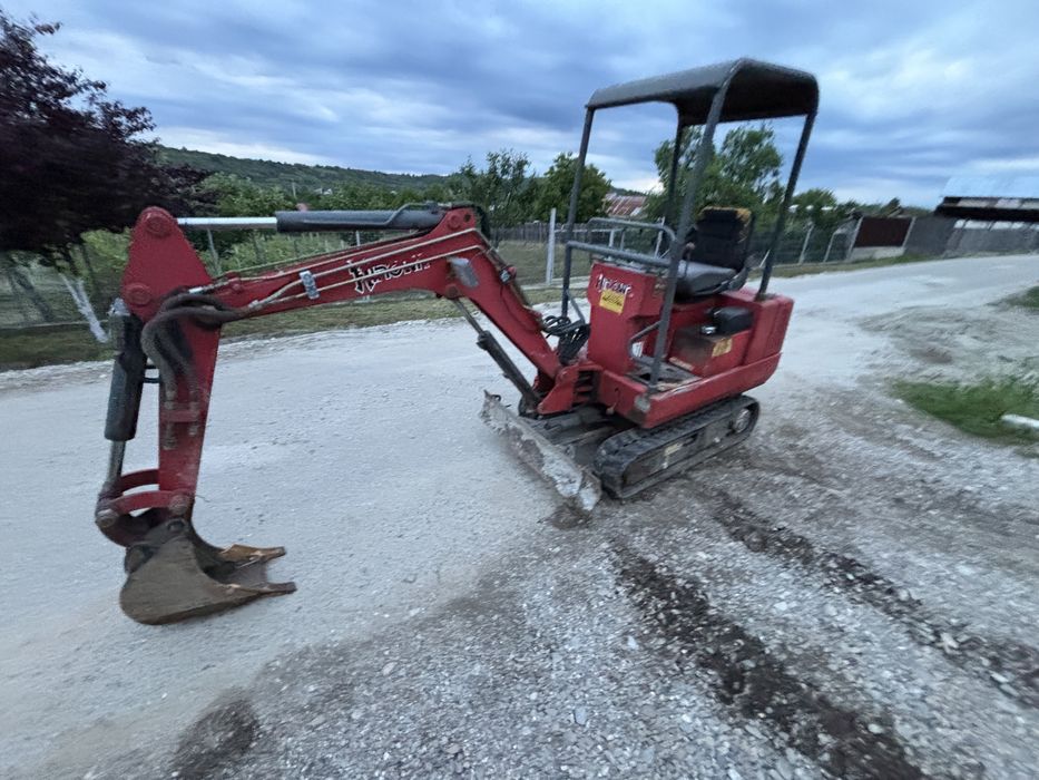 Miniexcavator, vand sau schimb cu bobcat