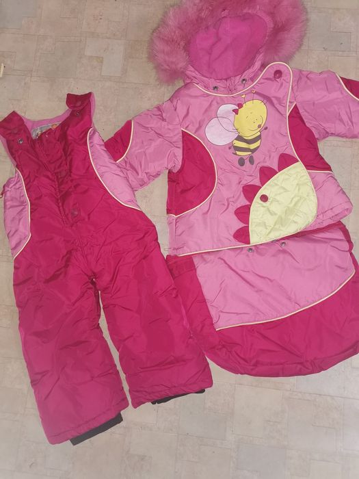 Продам комбинезон 3в 1