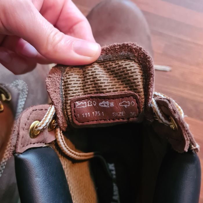 Ghete din piele,  marimea 36