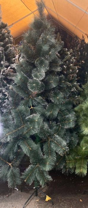 Продам ёлку 120 см новая