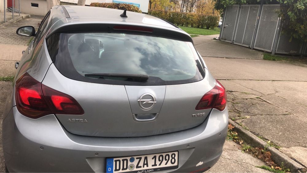 Vand opel astra j