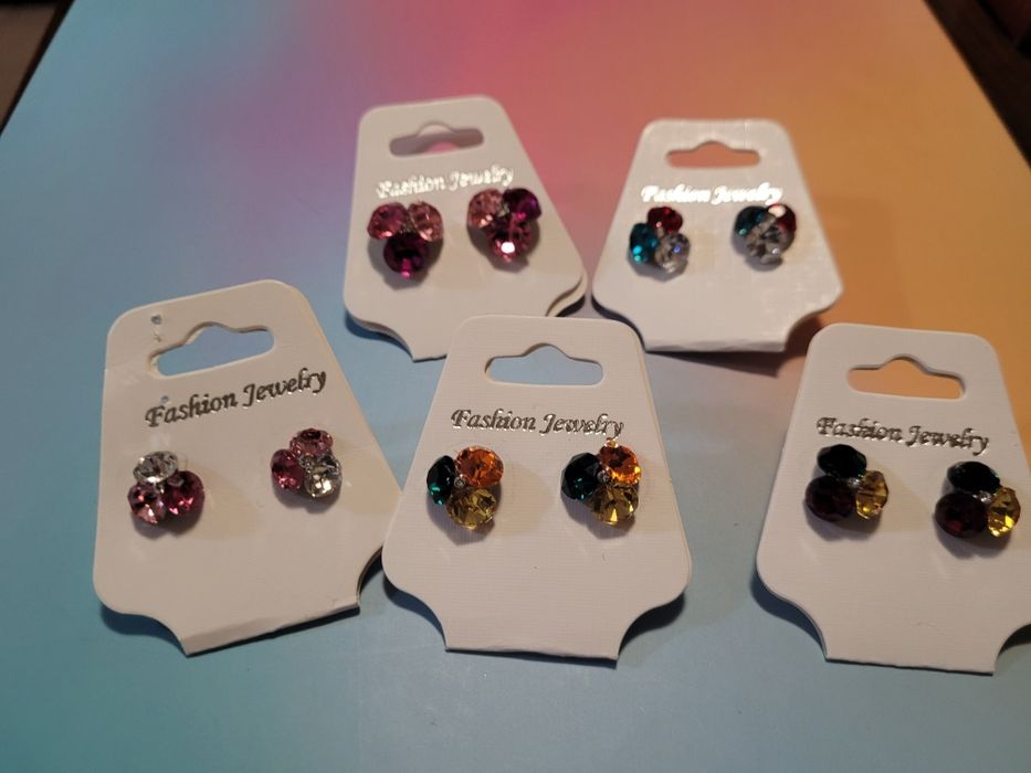 Set 5 perechi de cercei