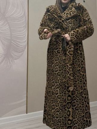 Продам новую экошубу.