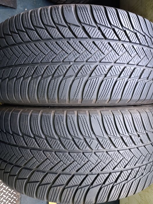 Anvelope de iarnă 235 50 19 Bridgestone dot 2020