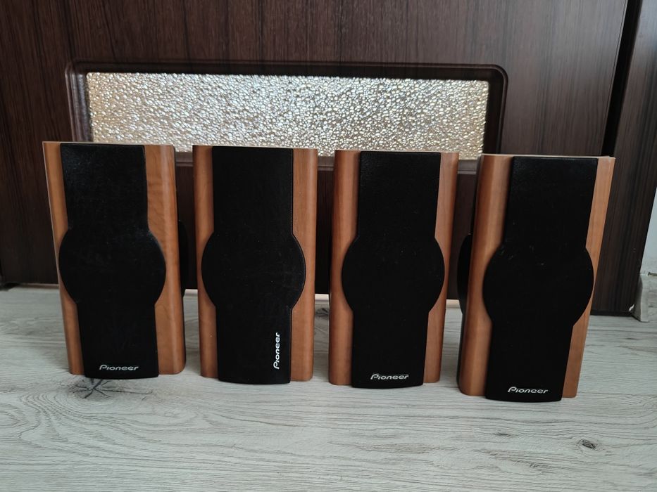 Boxe  Philips, Sony, Sateliti pioneer