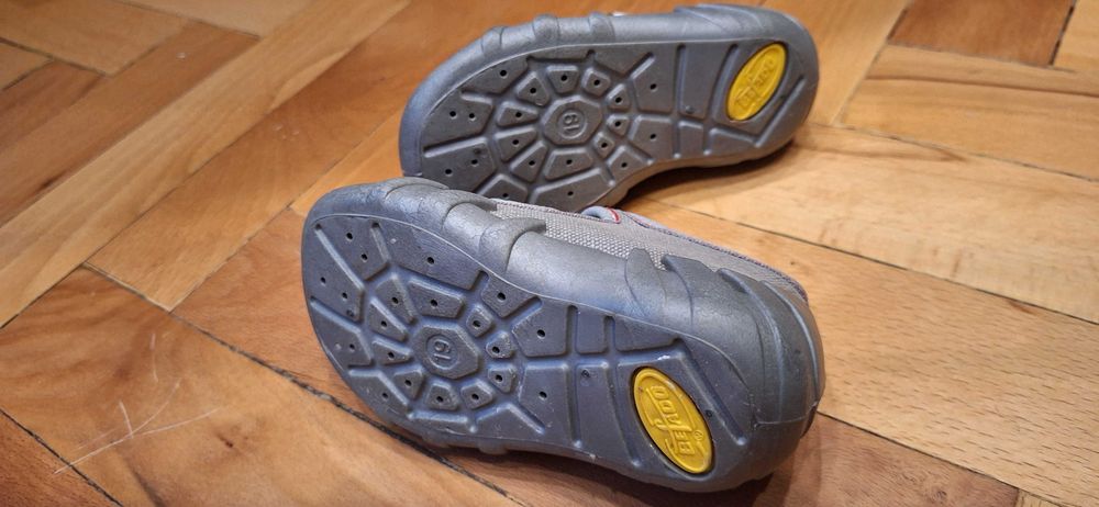 Бебешки пантофи с пожарна кола, 19 номер, Befado