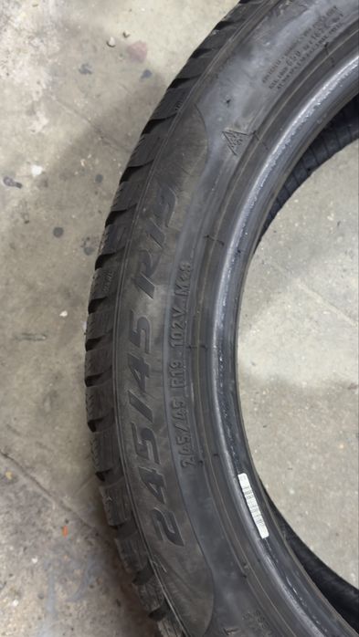 Зимни гуми 245/45/19 Pirelli