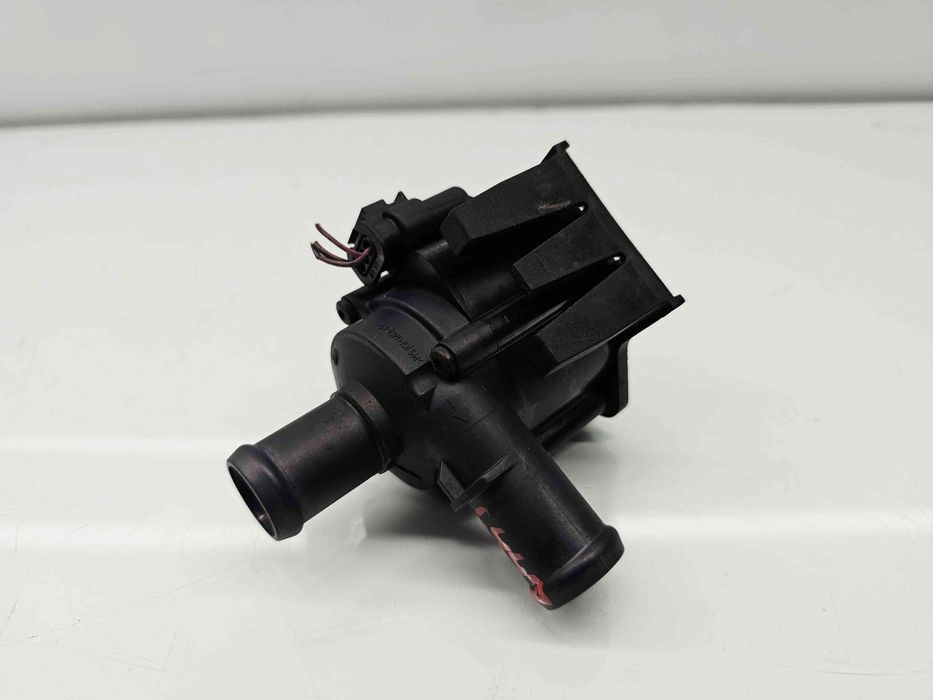 Pompa recirculare apa  Volkswagen Scirocco (137) [Fabr 2008-2017] 06H1