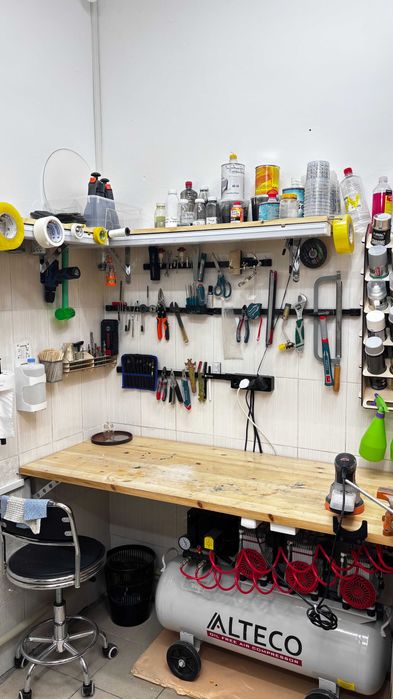 Продам мастерскую с покрасочным шкафом