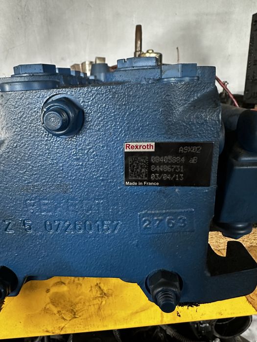 Distribuitor hidraulic mecalac