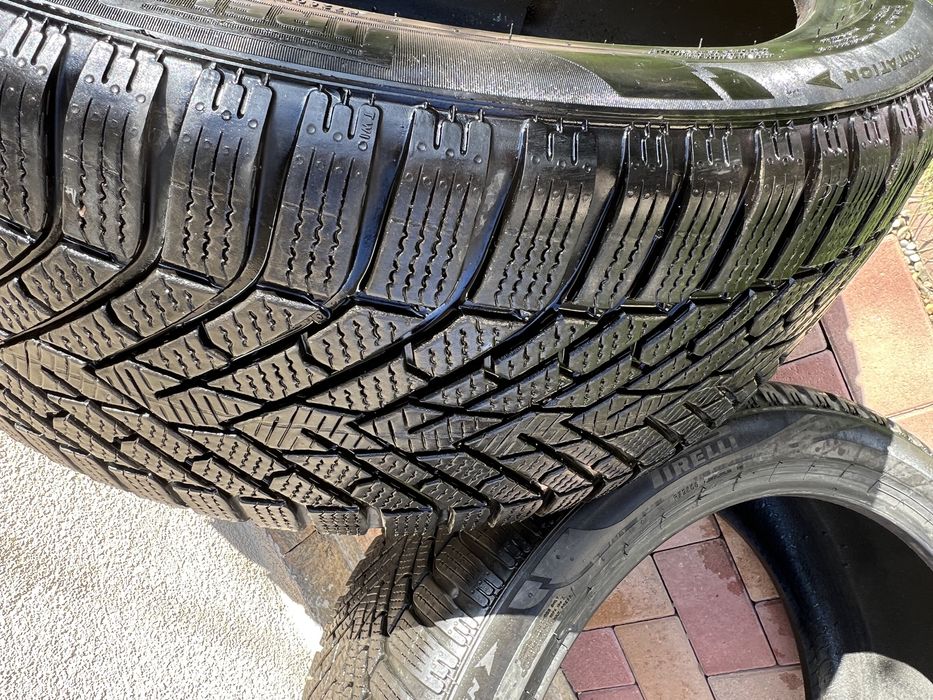 Anvelope Pirelli 255/40/21