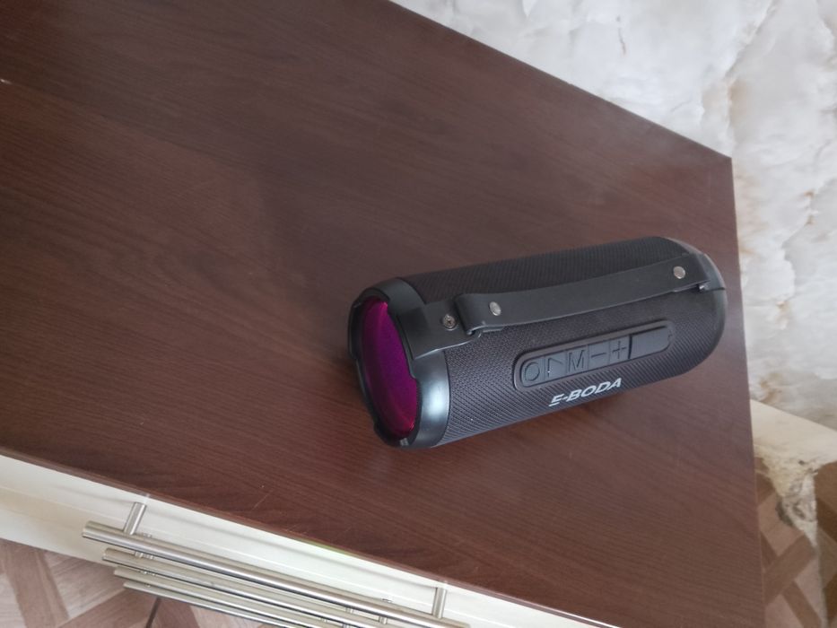 Boxă boda foarte bună de chefuri