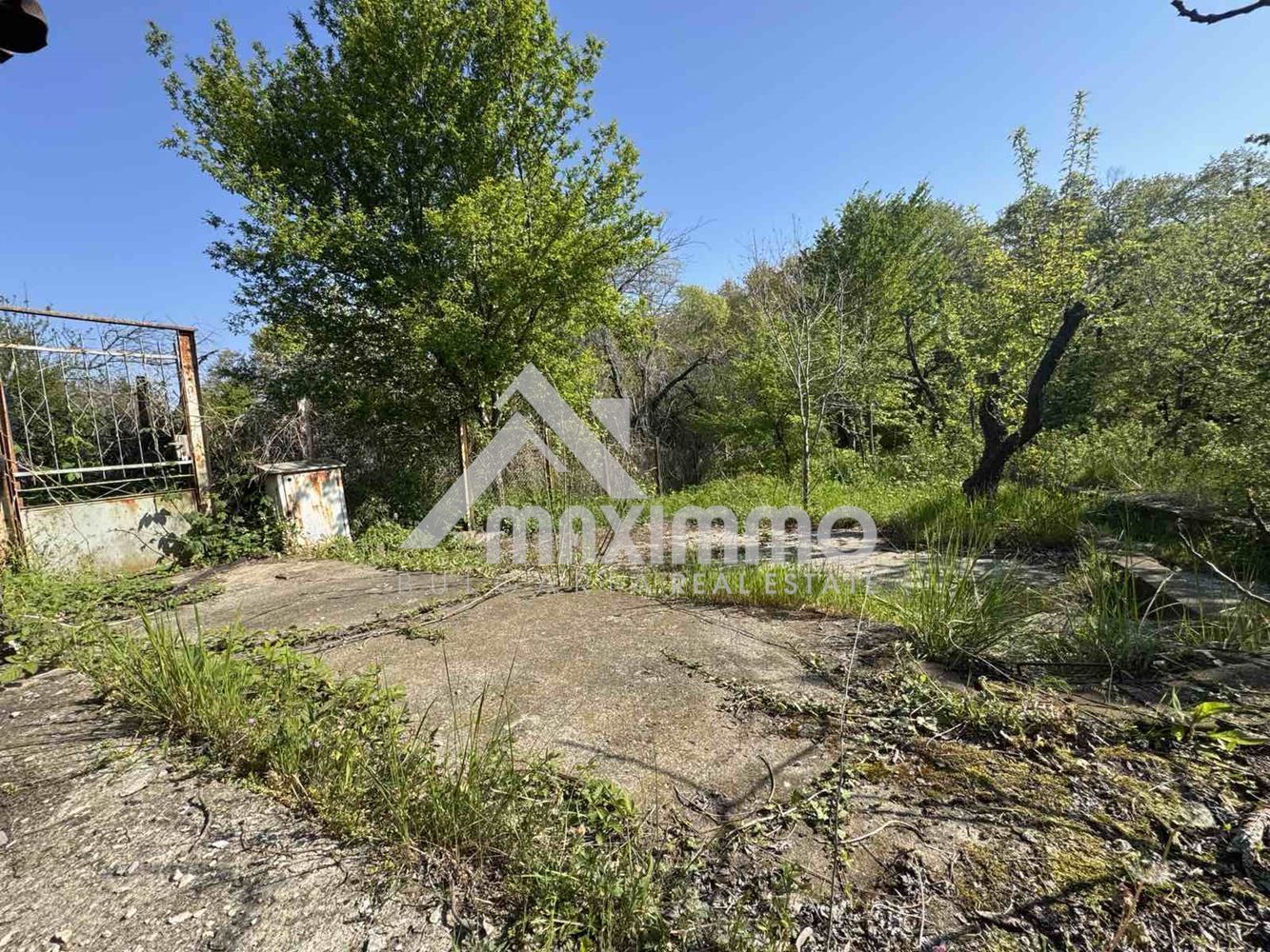 Парцел в Варна-м-т Боровец - юг площ 600 цена 29990