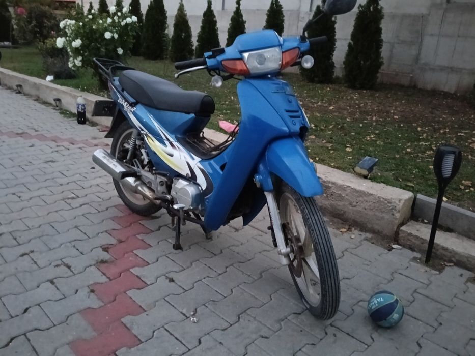Motocicleta zippstar 125cm