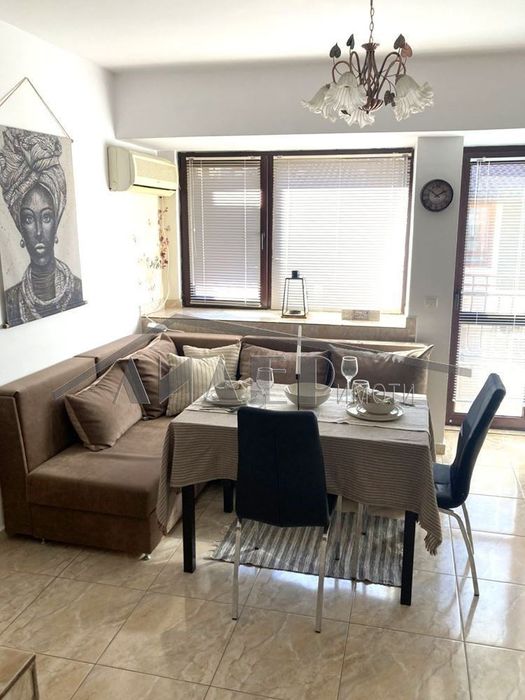 Дава се под наем Тристаен апартамент в Пловдив, Младежки Хълм - 80 кв.м за 500 € - Снимка #3