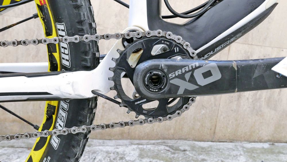 YT Capra CF Pro, 27.5 S, карбон, BOS Deville 170 ход, 1x 11 SRAM XO1
