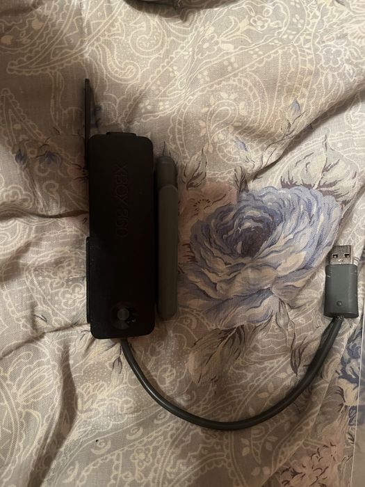 Xbox 360 със един джостик