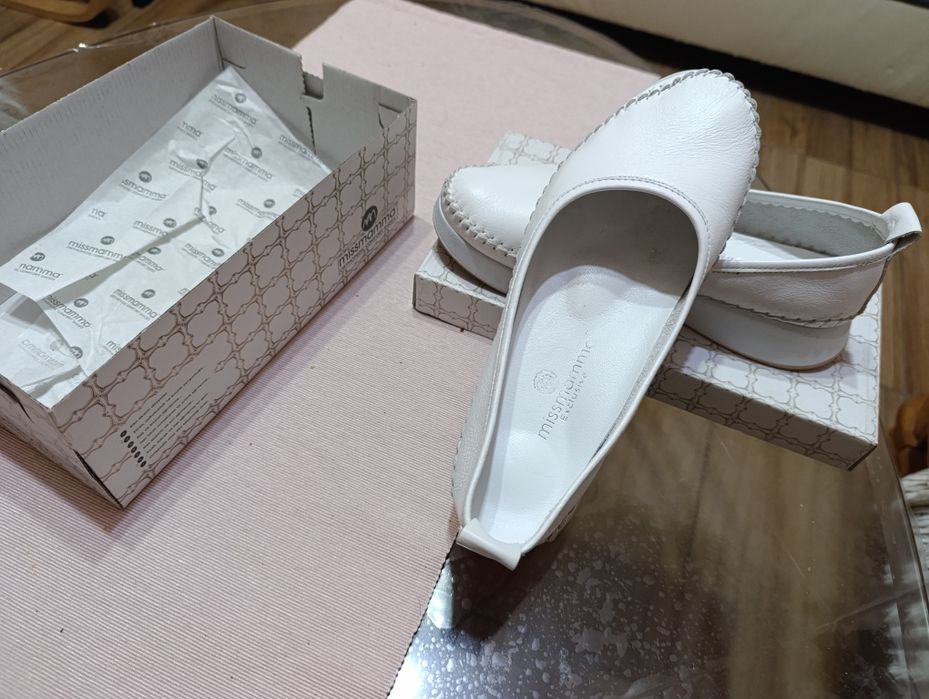 Дамски обувки естествена кожа