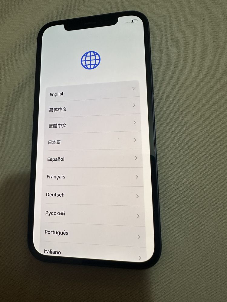 iPhone 12 - /iCloud/ за части