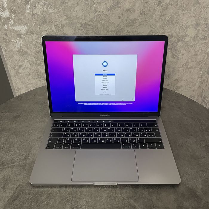 MacBook Pro 13 - Touch bar - 2019 - торг уместен