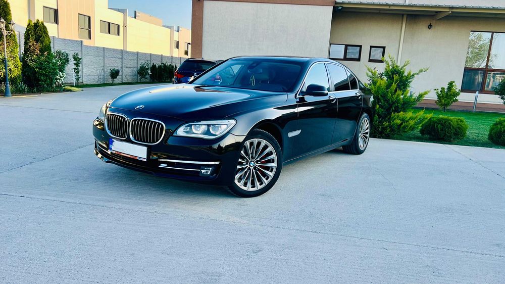 B M W 740d Xdrive (4x4) 313 CP Facelift FULL LASER i N D i V i D U A L