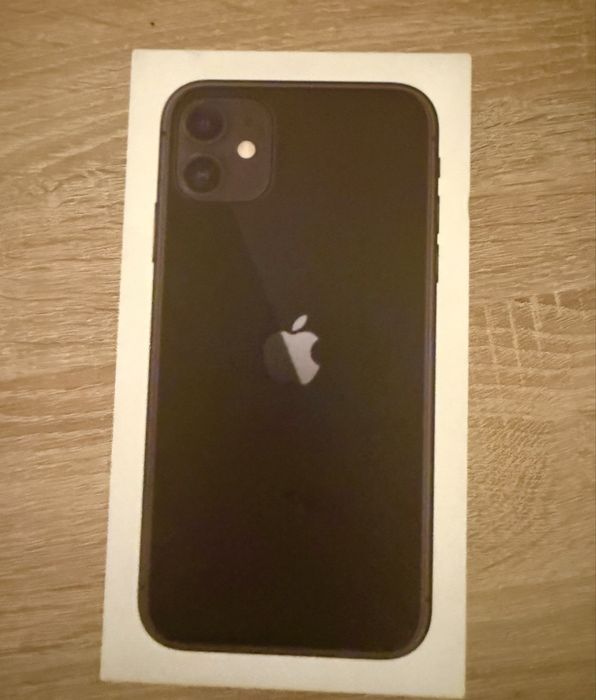 iPhone 11 Black, 64 GB, in stare foarte buna + cutie