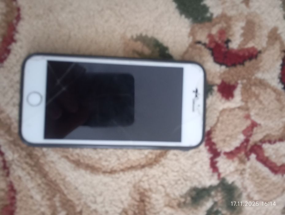 iPhone 6 б/у срочно