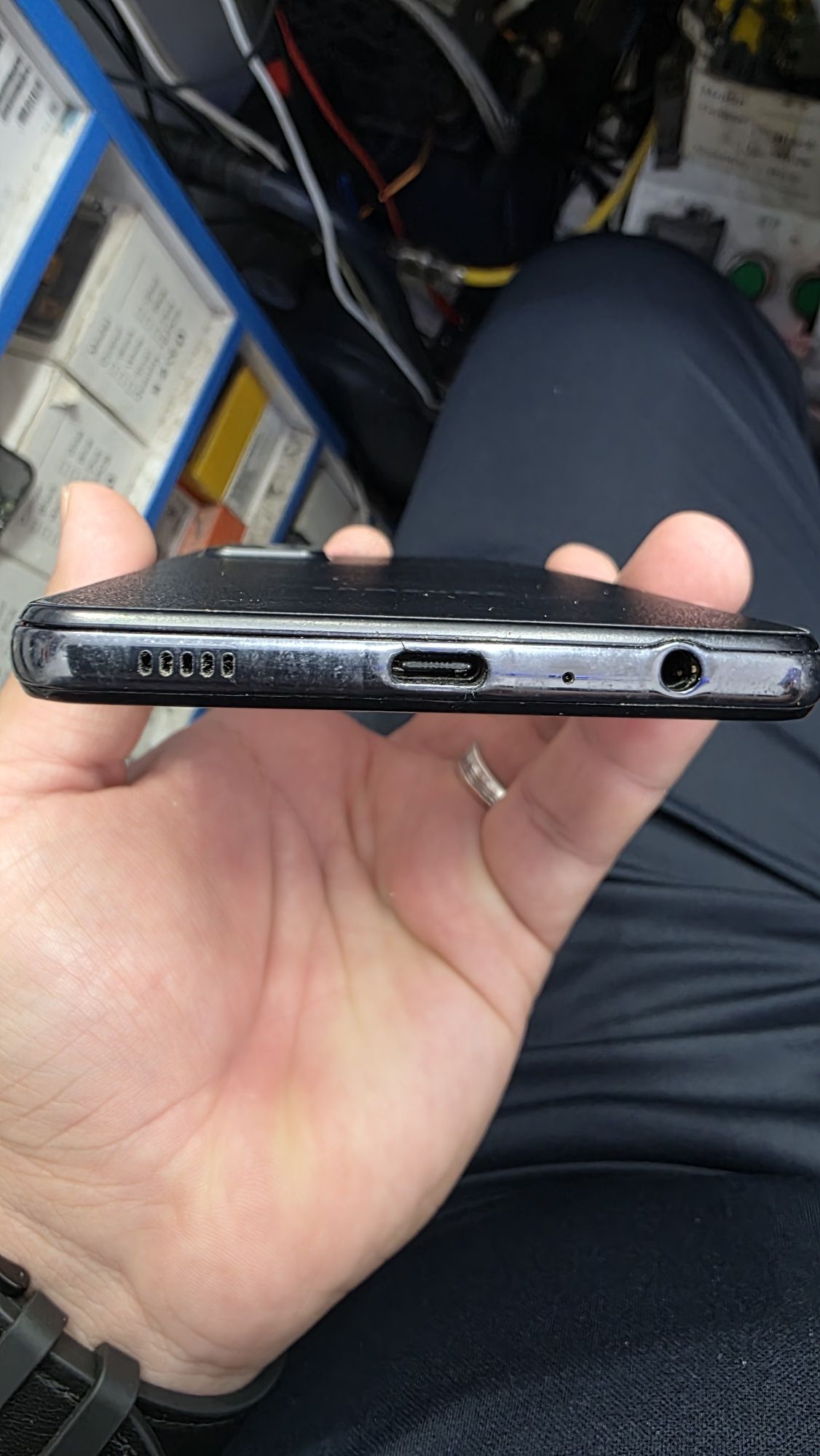 Samsung a72 128G
