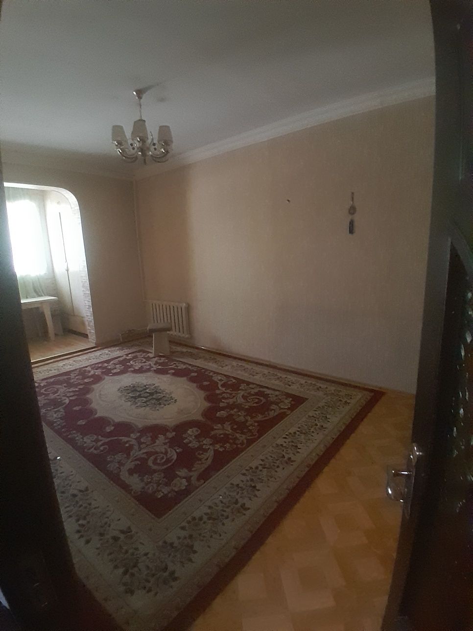 Sheriklikka bezxozyayka 3 xonali kvartira bor