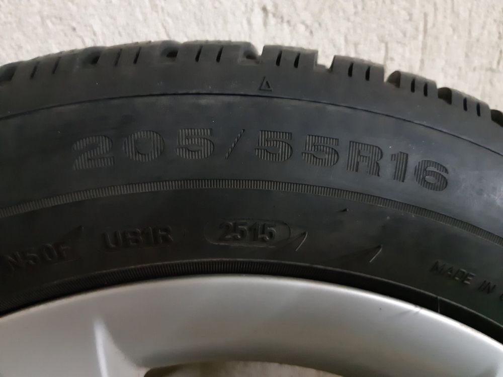 Зимни гуми DUNLOP с оригинални джанти 16цола за БМВ Е9х,Е46