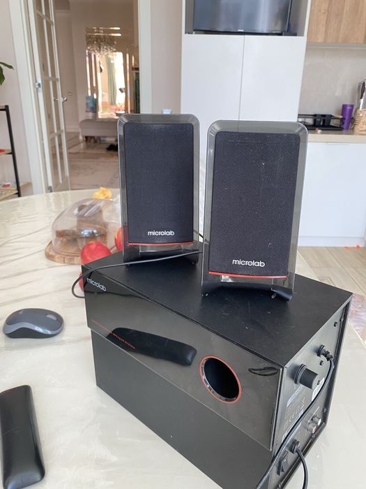 Продаются компьютерные колонки Microlab M-200