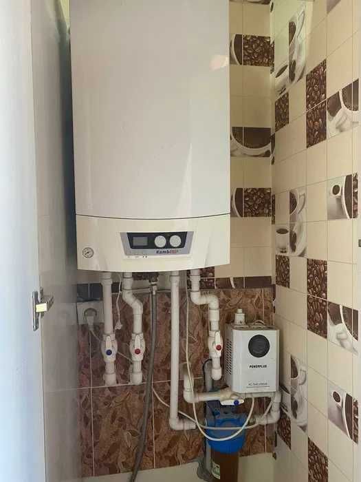 Янги домдан 2 хонали 2 тарафлама квартира сотилади 5 микрн Лагманный