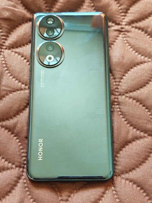 HONOR 90 смартфон