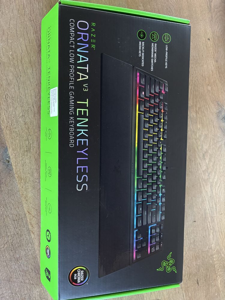 Гейминг клавиатура Razer - Ornata V3, RGB, черна