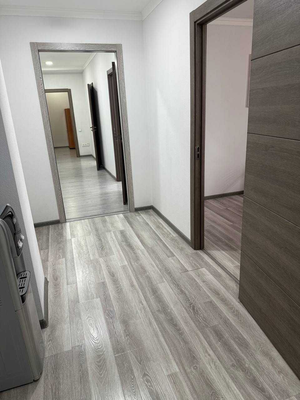 аренда  офиса в БЦ срочно центр Ойбек от 140-170 кв.м.  [998114}