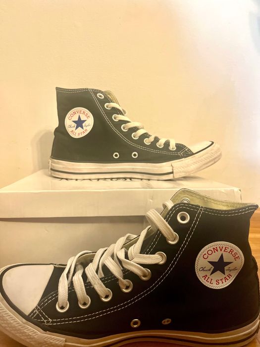 Converse sneakers size 40