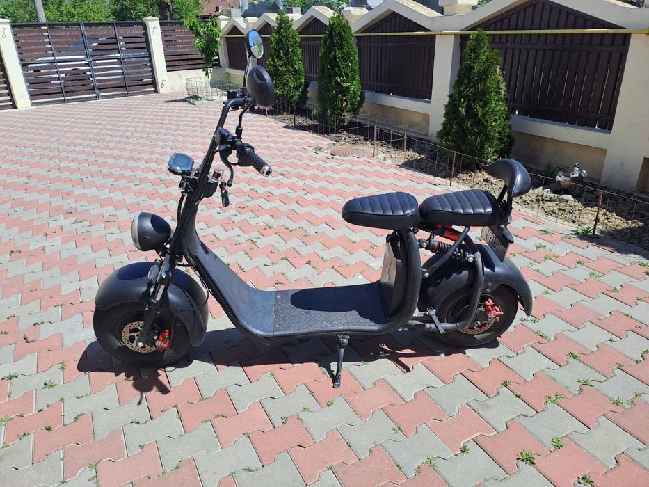Vând scuter electric