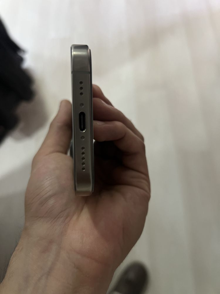 Iphone 16 Pro ideal 128 emkost 99
