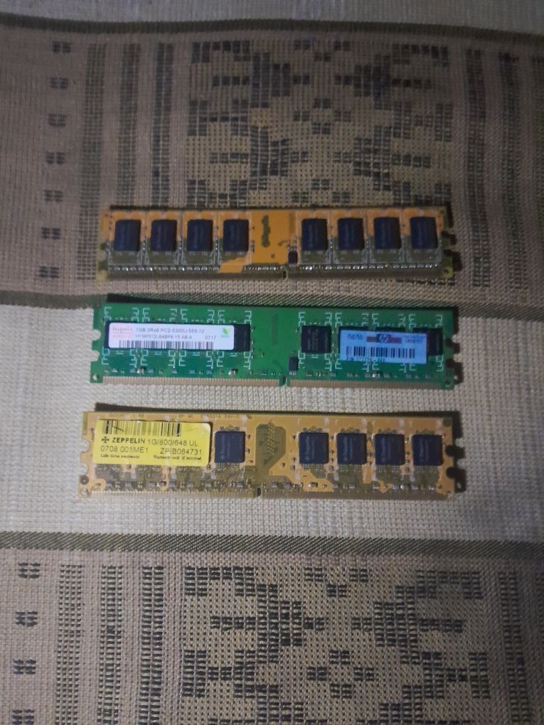 Память ОЗУ 6 штук для компьютера DDR 2 DDR2 1 GB 1GB 1ГБ 667=800 mhz