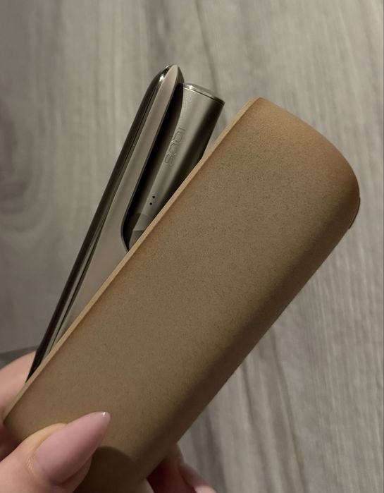 IQOS Iluma One Gold