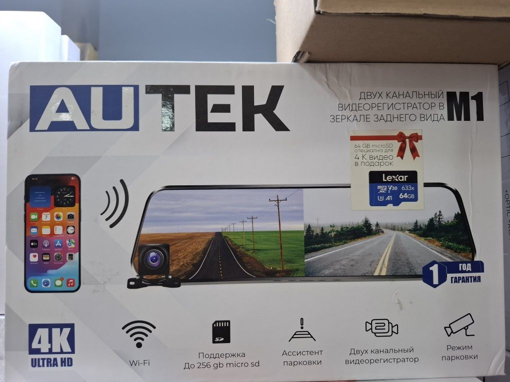 Videoregistrator AUTEK M1